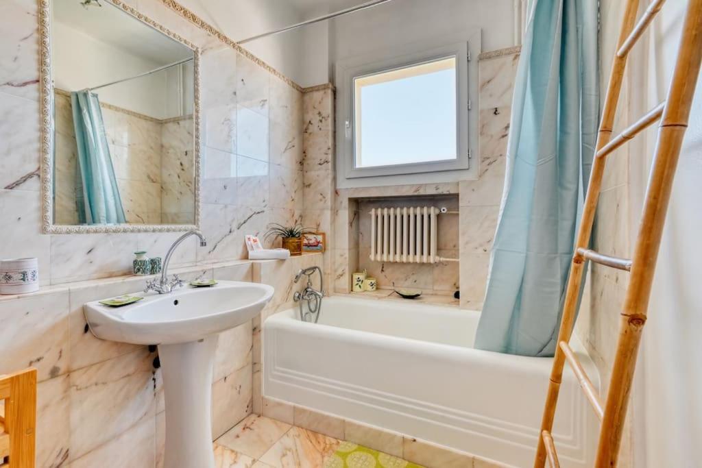 Appartement Flots Bleus - Chic T2 Avec Terrasse Et Vue Mer *