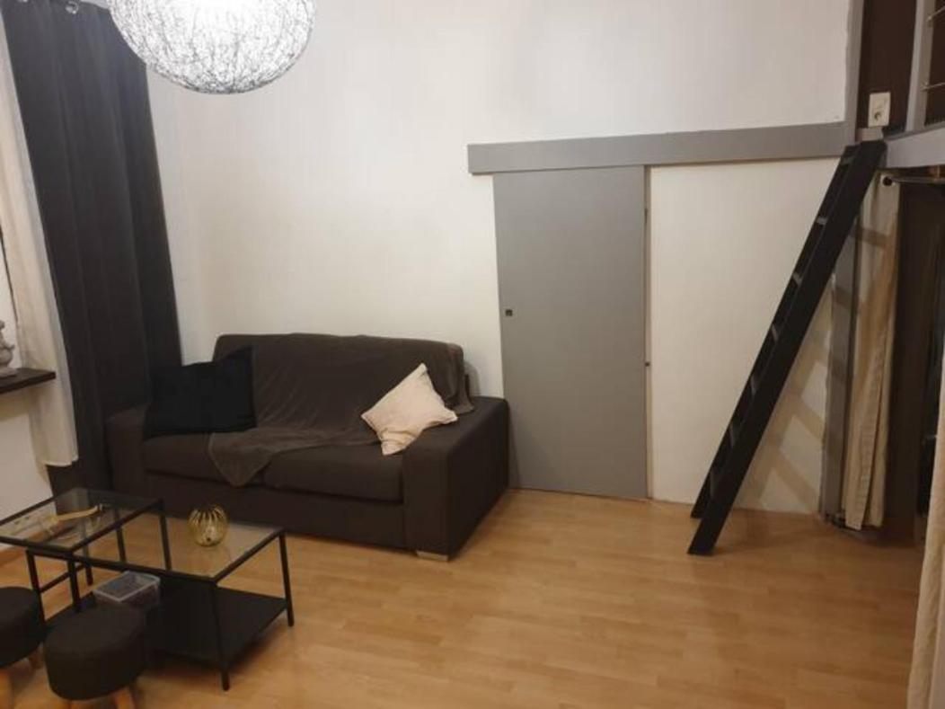 Joli T1+ Bien Situe Dans Le 6eme De Marseille, Proche Commodites * Marseille