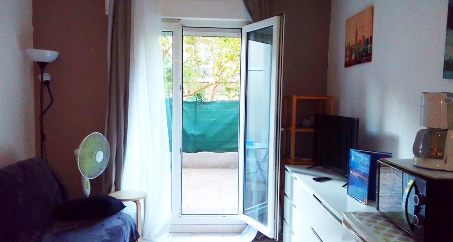 Appartement Joli Studio Avec Terrasse Marseilles