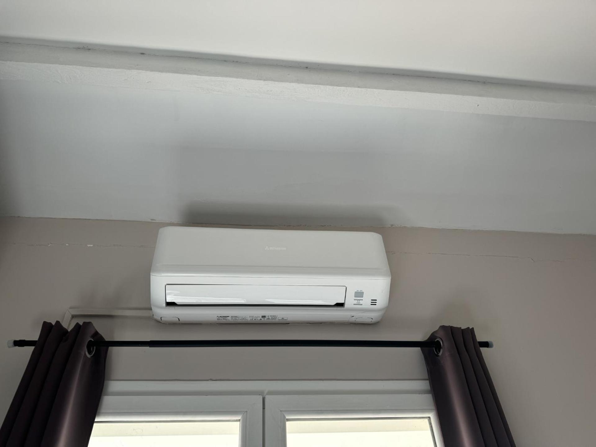 Maison De 40m2,clim, Wifi, Jardin Et Parking Villa