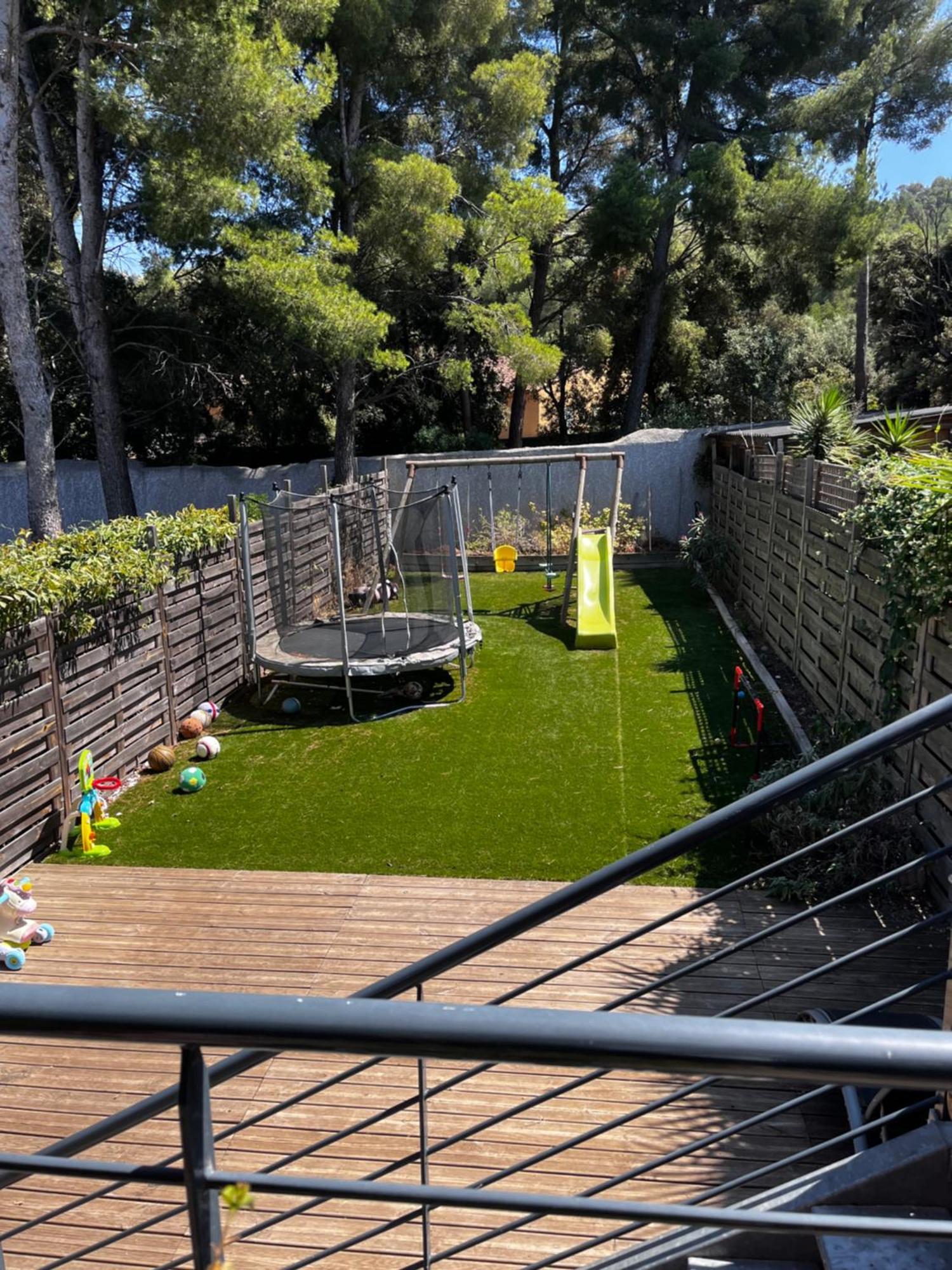 Apartment Morgiou Sormiou T4 Climatise Familial - 3 - Terrasse Bois - Jardin Privatif - Calanques A Pied - Plages & Velodrome A 10 Min - Ideal Familles & Randonneurs & Grimpeurs - Escalade A 5 Min - Sud Marseilles
