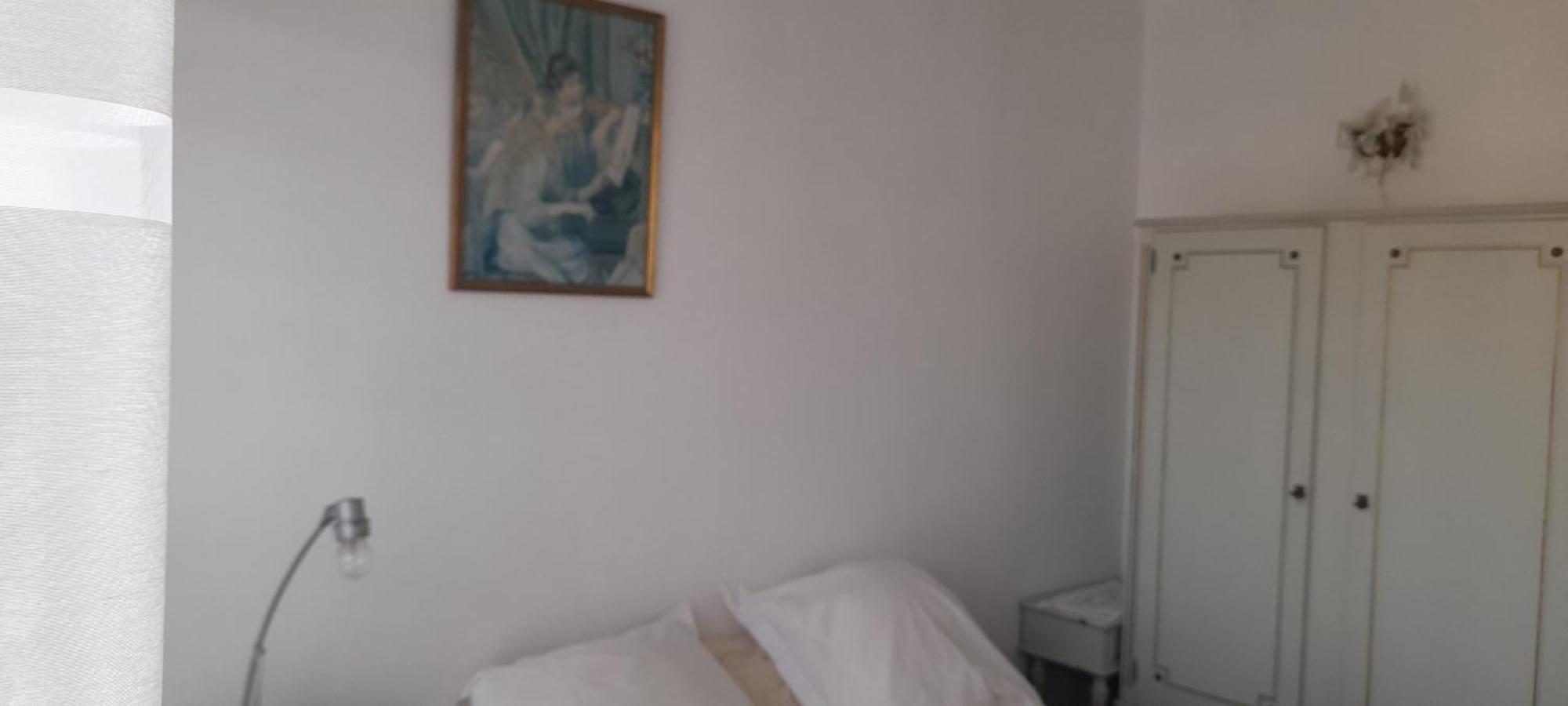 Ideal Long Sejour-appartement Calme-3 Apartment