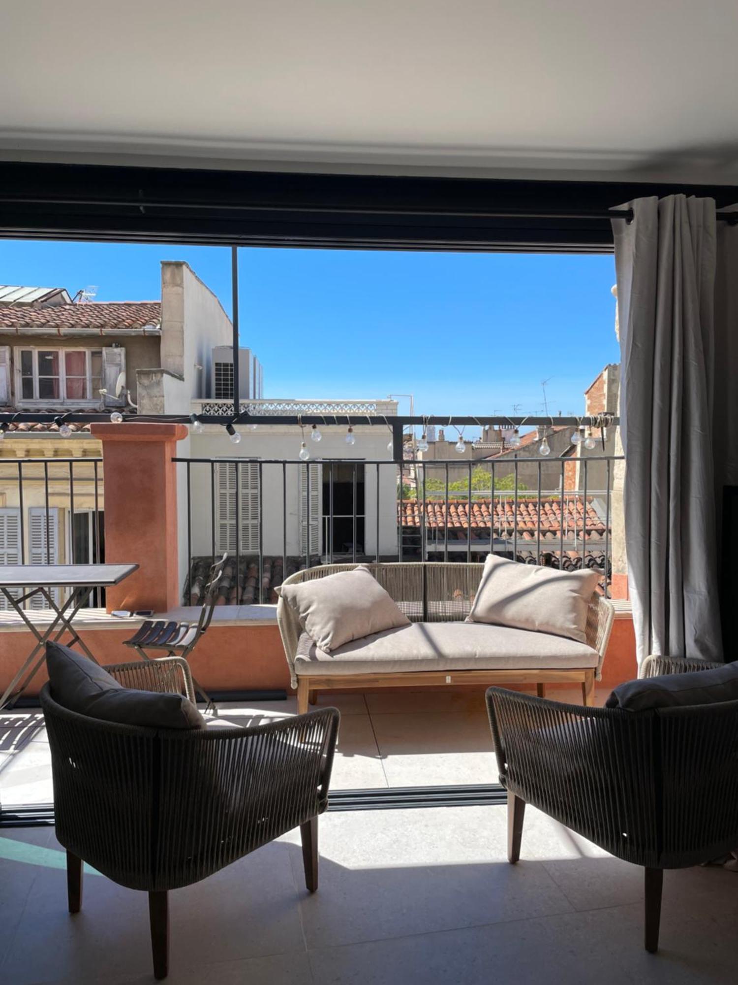Mai Homes - La Terrasse Cours Julien Apartment