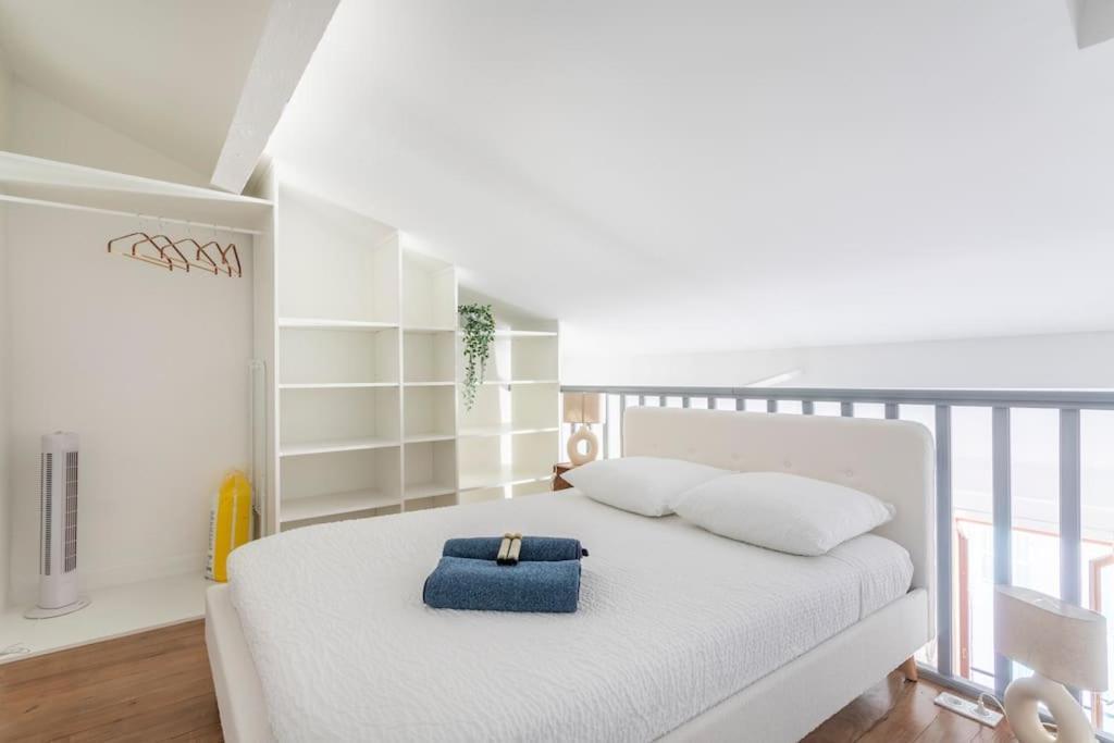 Apartment Standing - - Quartier Des Artistes - Les Freres De La Loc' Marseilles
