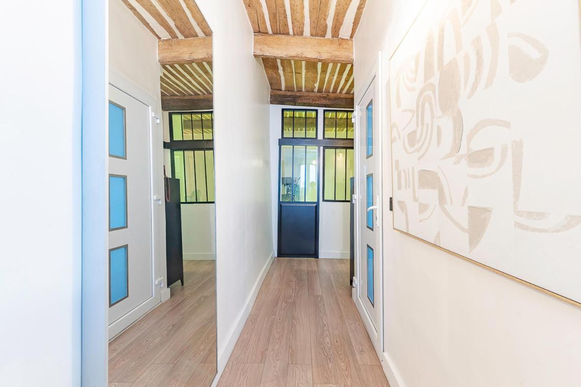 Căn hộ Belle Renovation Moderne Au Coeur Du Panier *