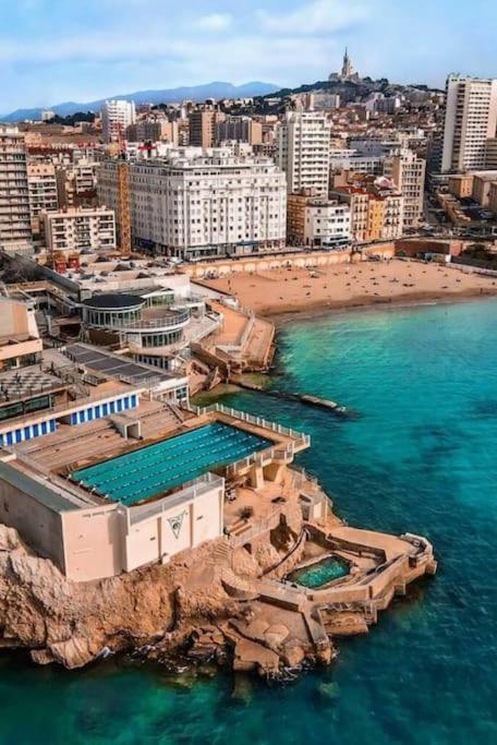 Superbe A 2m De La * Marseilles