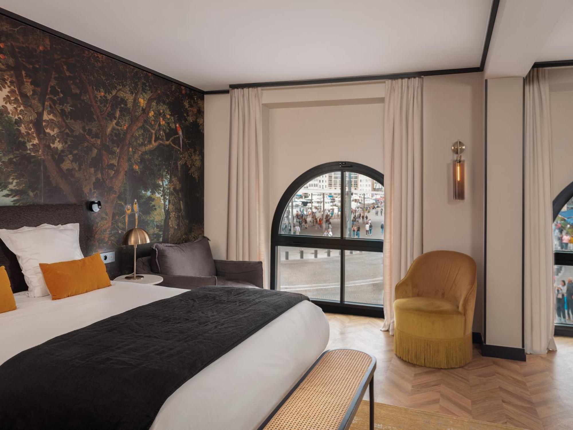 Maisons Du Monde & - Vieux Port Hotel