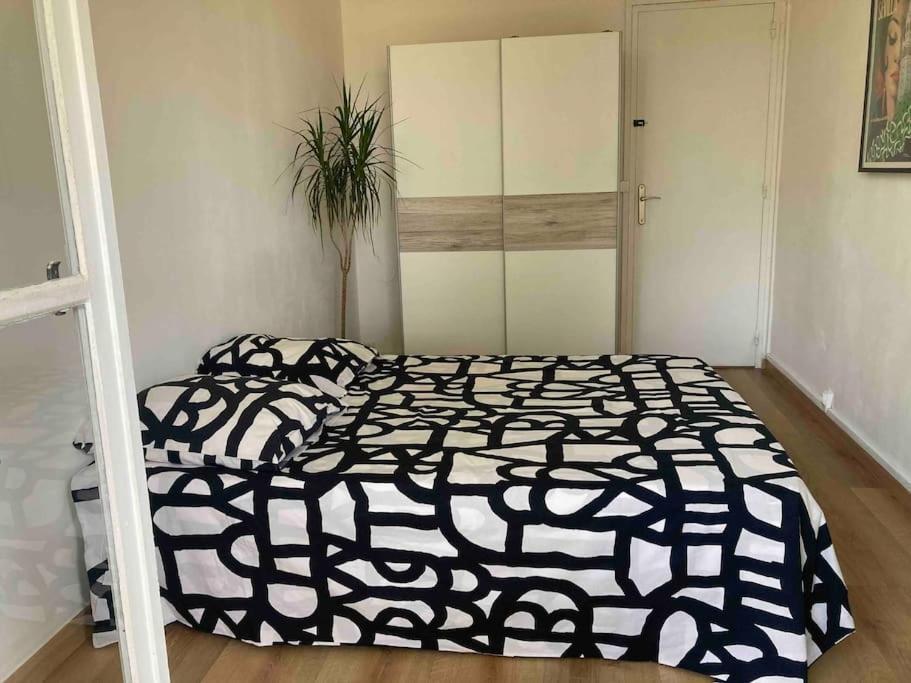 Flat Air Conditioning 4 People Near Stadium * Marseille