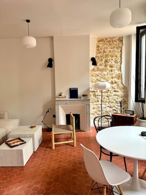 Apartment T2 Typique Et Decore Avec Gout - Quartier Vauban Marseille