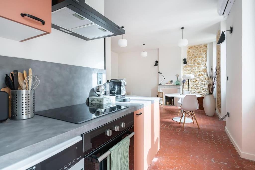 T2 Typique Et Decore Avec Gout - Quartier Vauban Apartment *