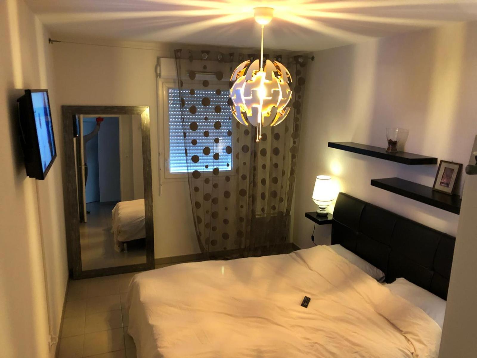 Apartment T3 Recent Avec Terrasse Et Parking