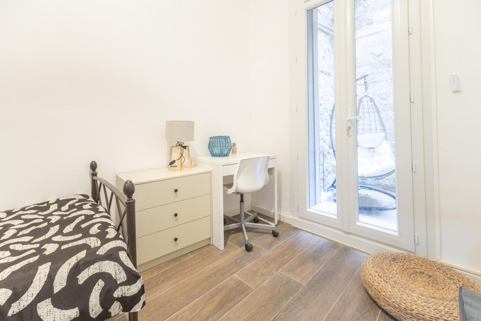 Au Pied De La Bonne Mere Apartment