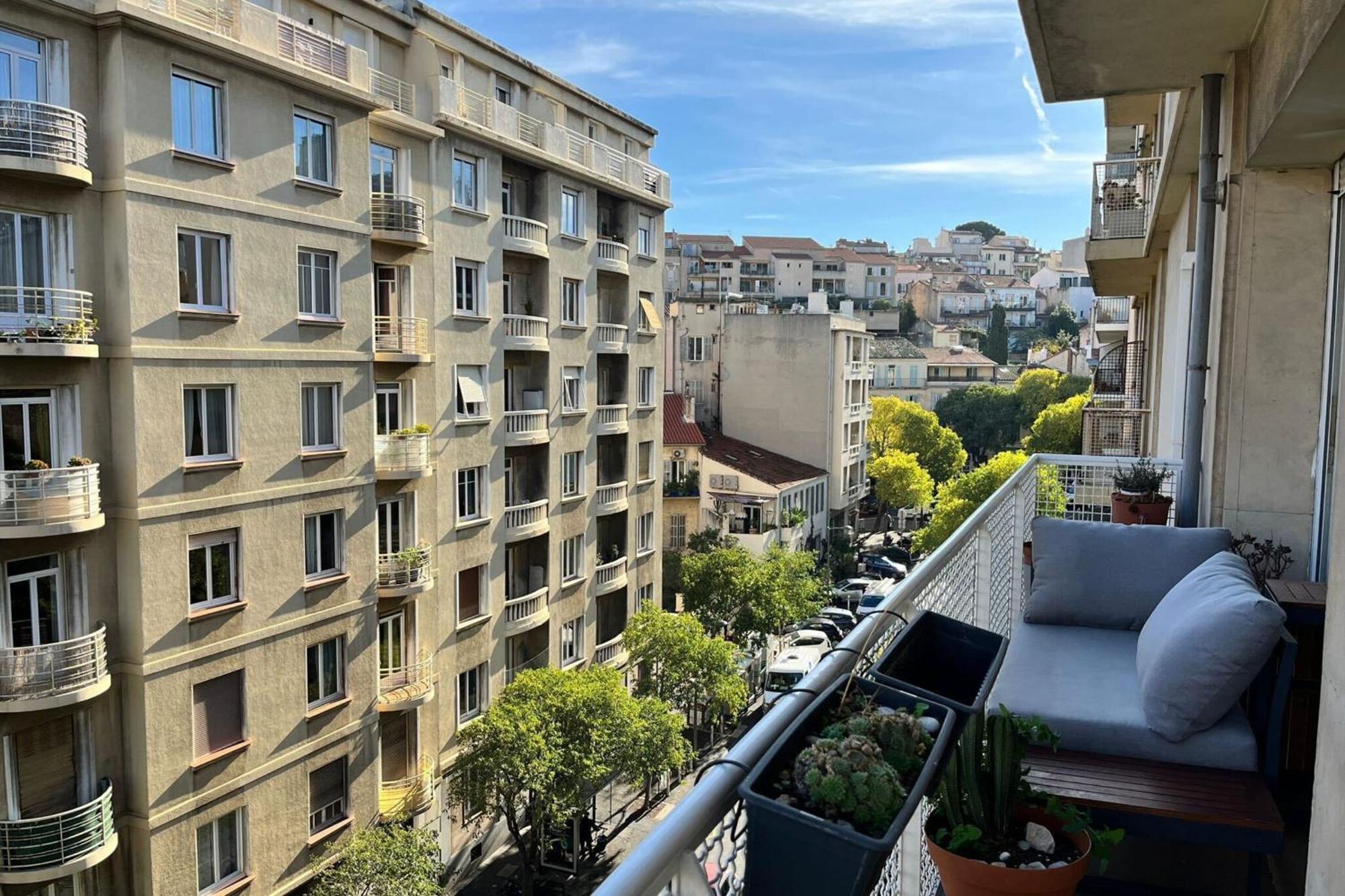 Cozy T3 With Wifi In The Heart Of Vauban Marseille