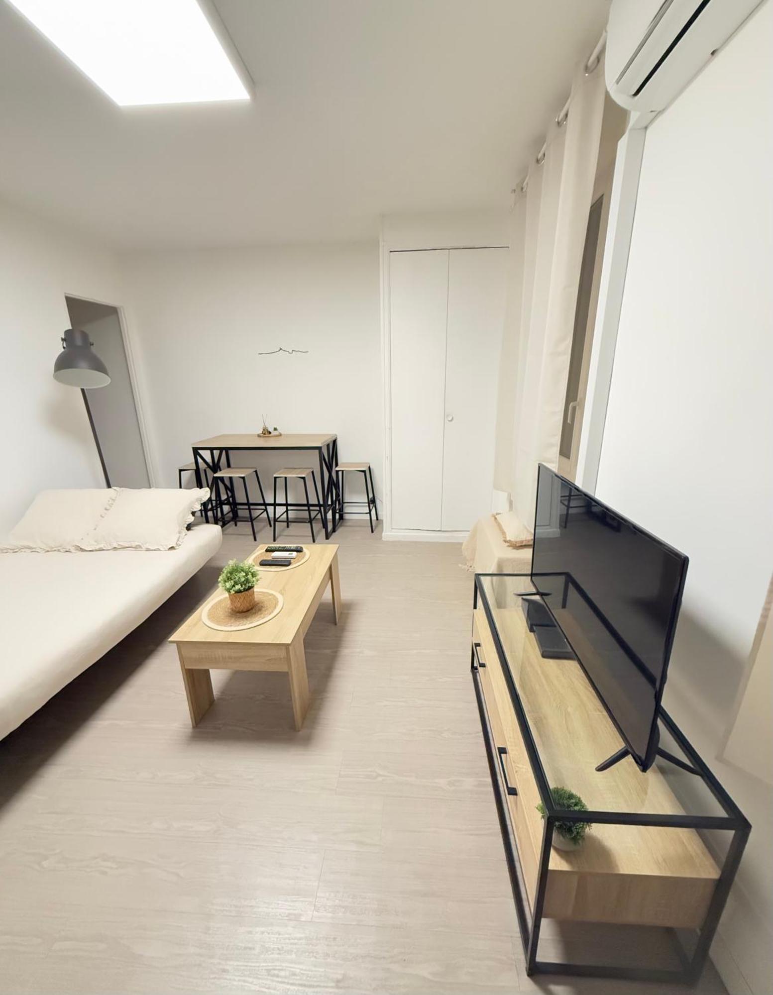Cocon Marseillais, Centre-ville, Vieux-port - Rue Paradis, Renove, Climatise, 2pers Marseille