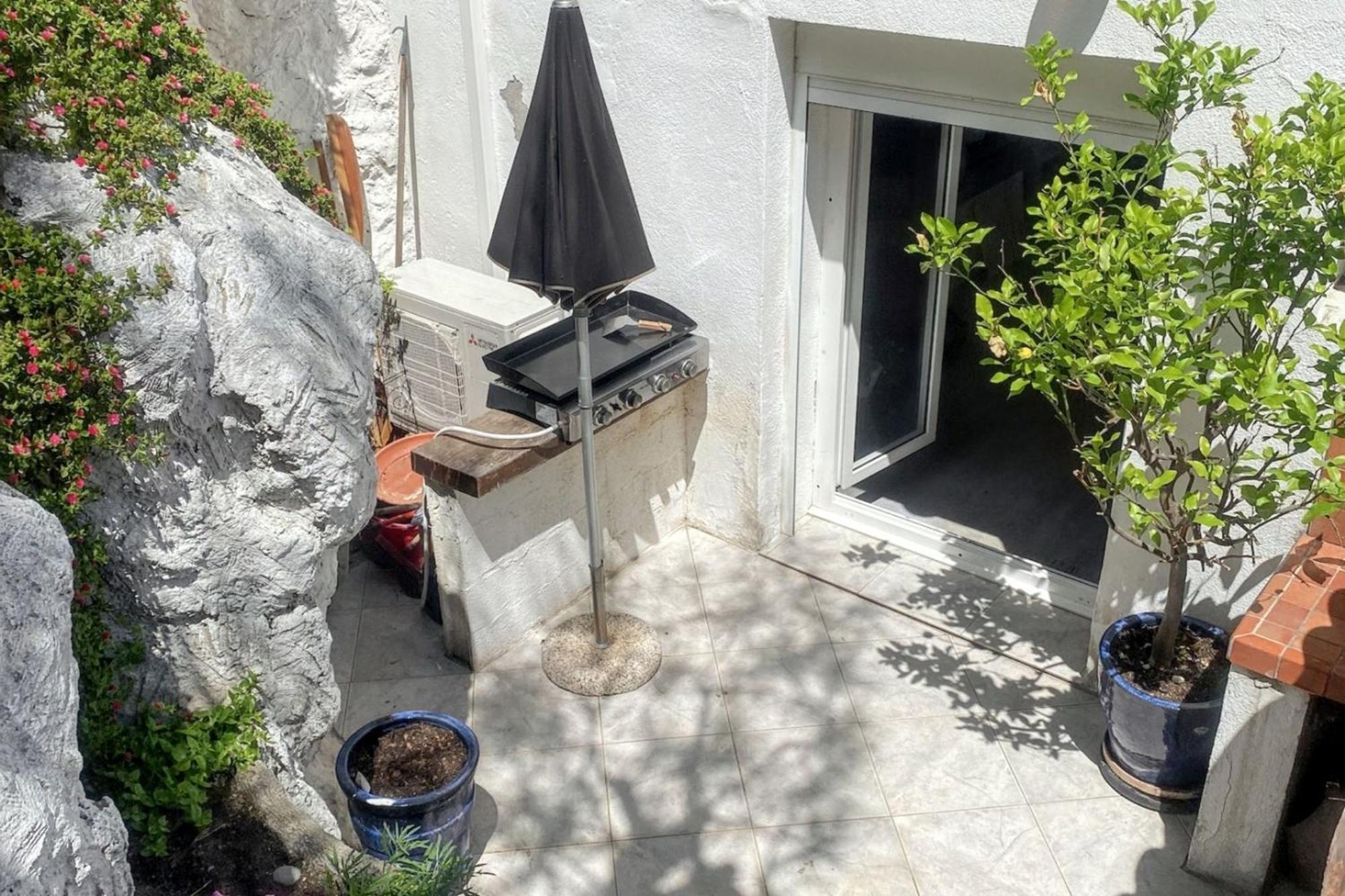 Maison Chaleureuse Au Coeur Des Calanques De + Jardin. Marseille