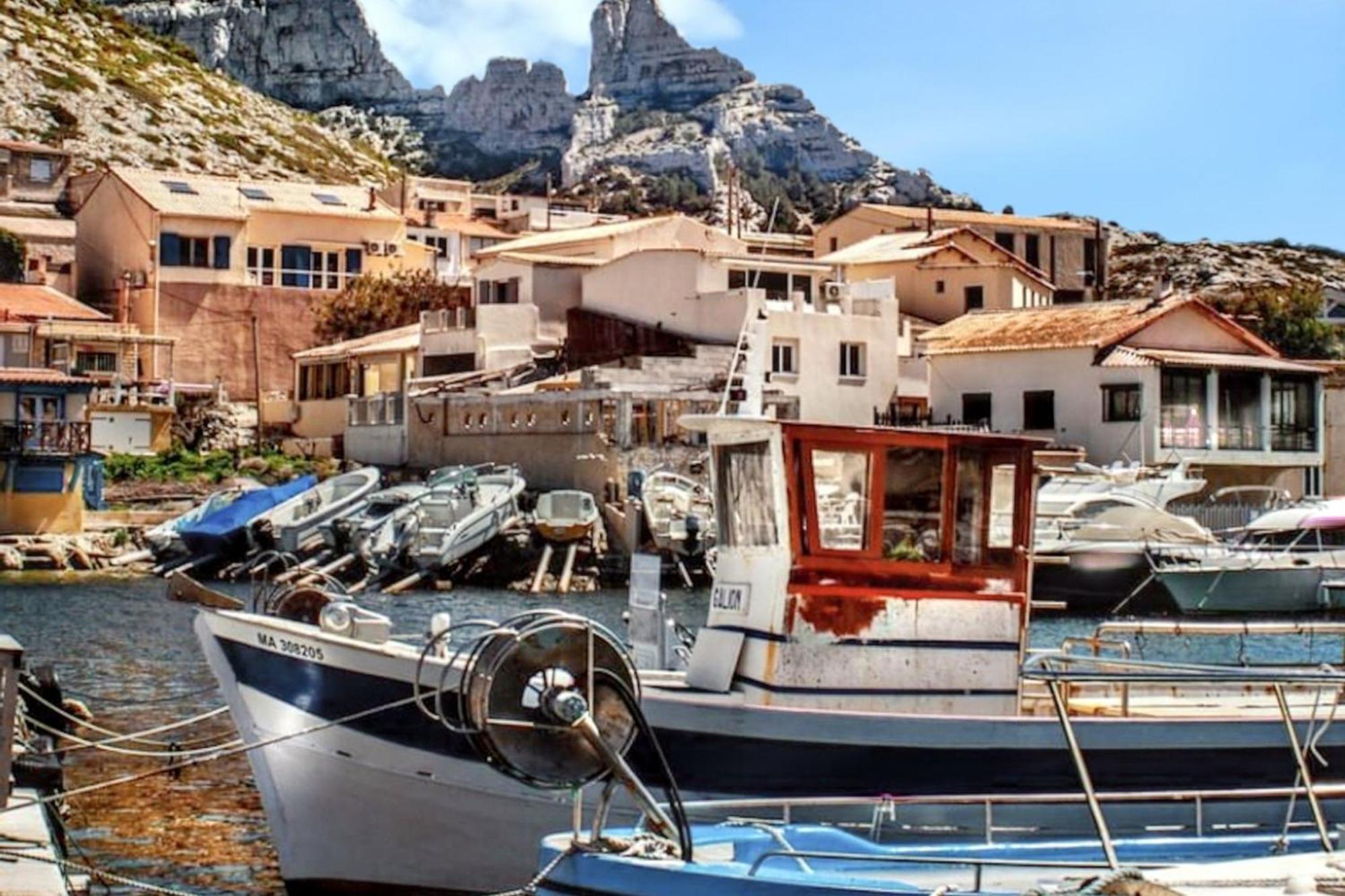 Maison Chaleureuse Au Coeur Des Calanques De + Jardin.