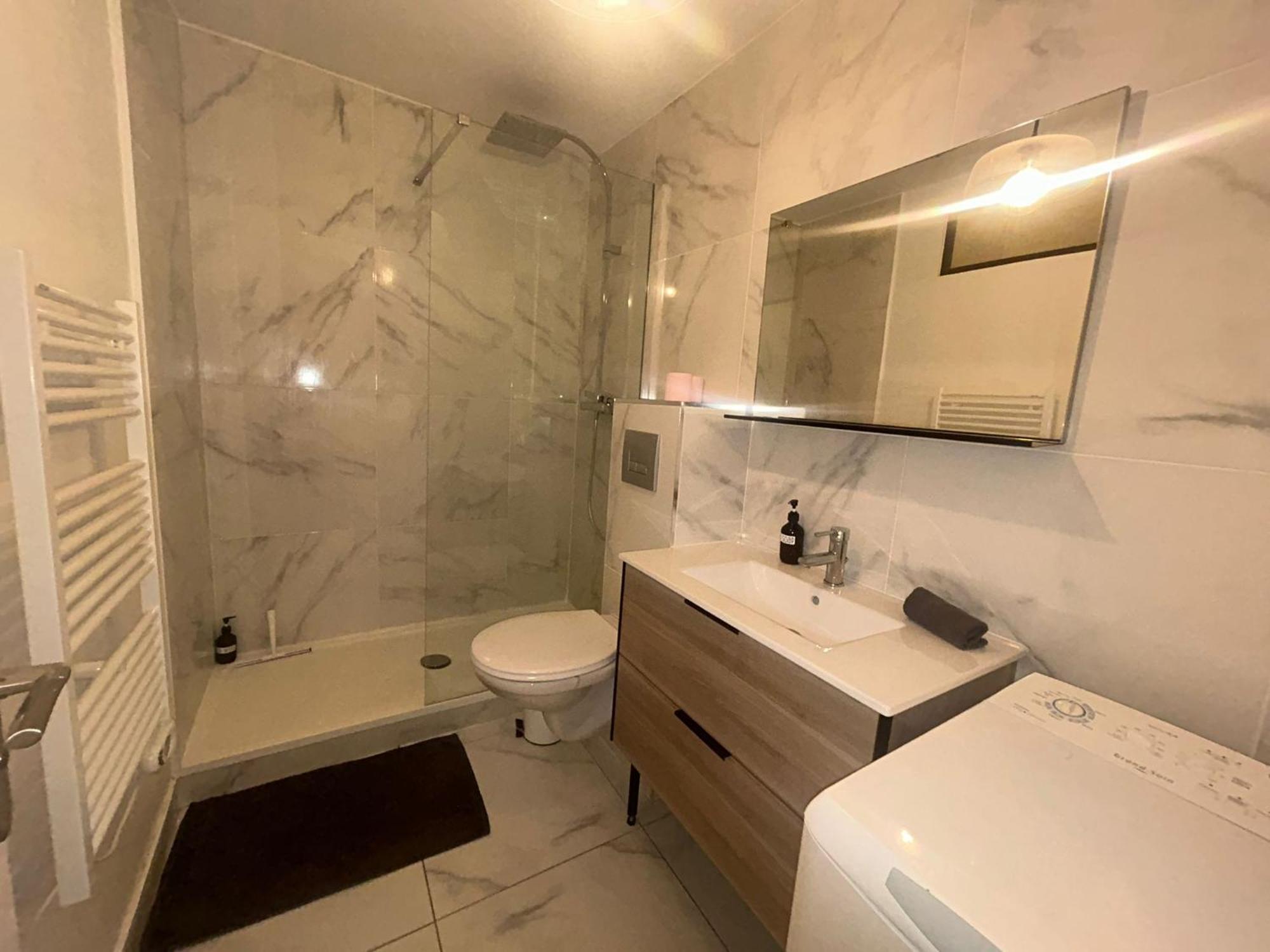 Chez Marie Et Romain- De Charme Au Coeur De La Joliette Proche Panier Centre Apartamento Marselha