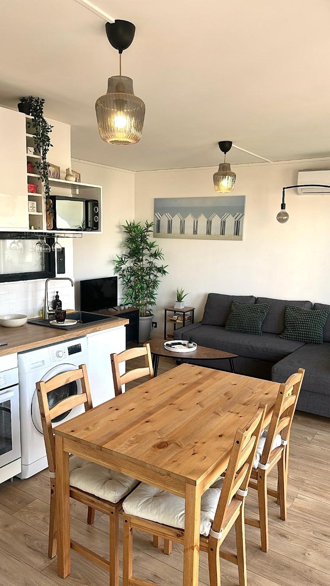 Apartment Flc -catalan Beach-sea View- Clim - Terrace - Parking