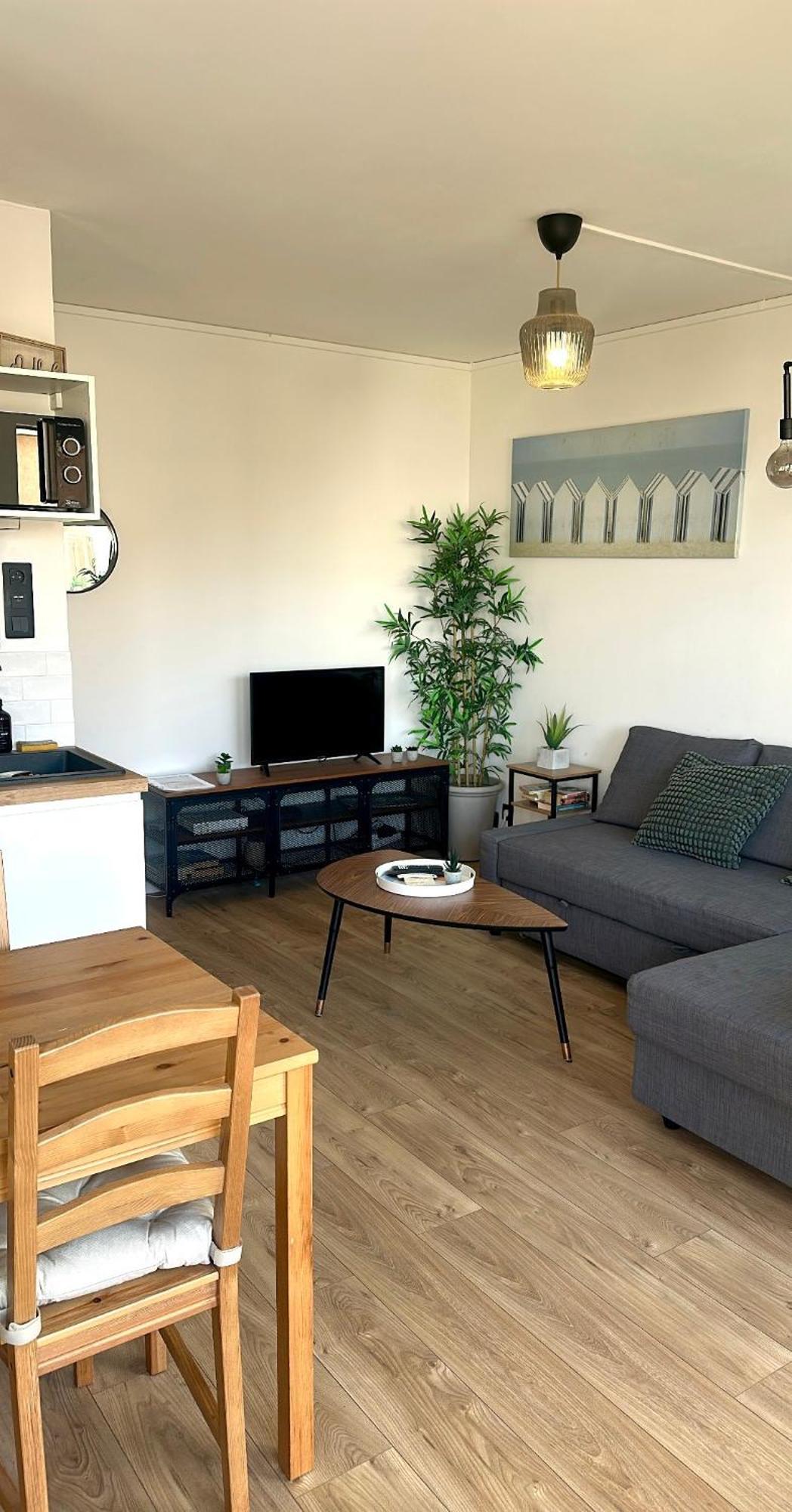 Flc -catalan Beach-sea View- Clim - Terrace - Parking Apartment *