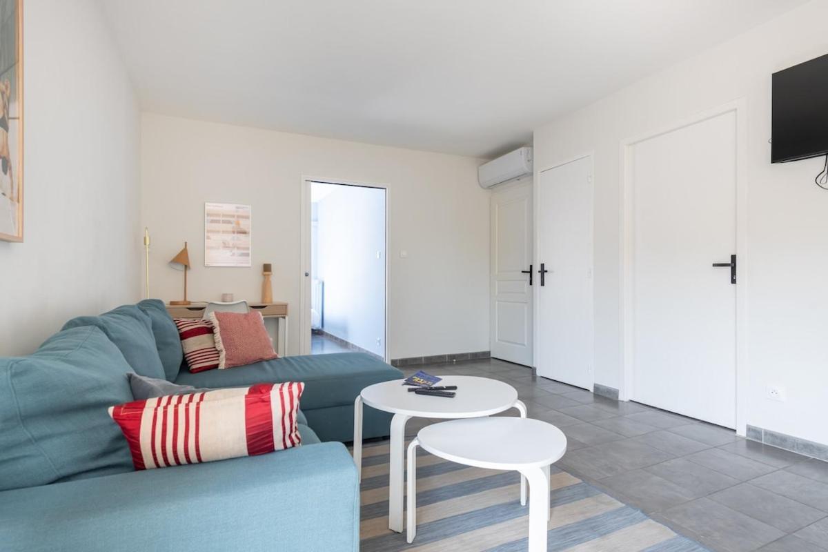 Bel Moderne Et Lumineux Canebiere, Pour 4 Personnes Appartement *