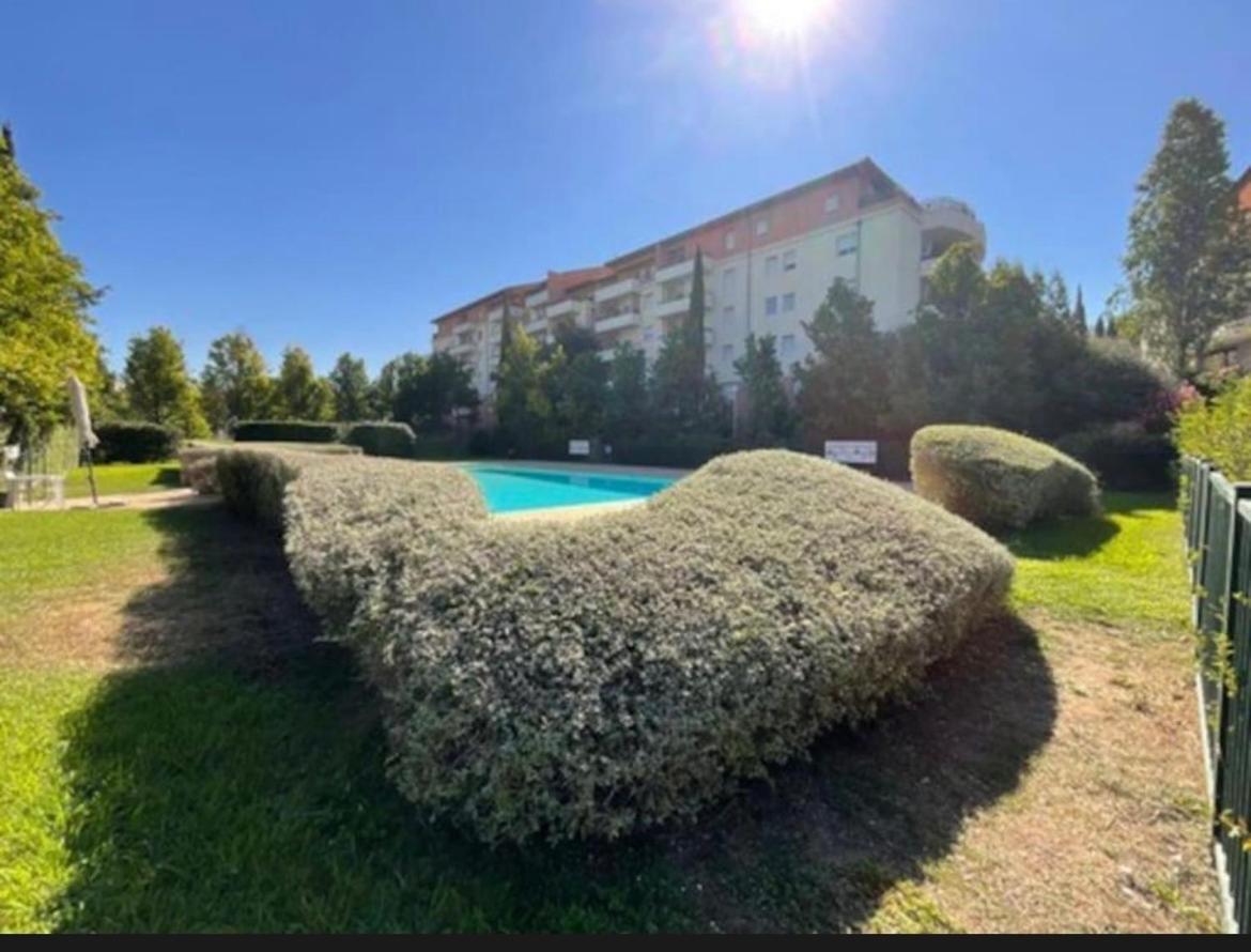 Superbe T2 Confort & Elegance Parking Prive & Piscine * Marseille