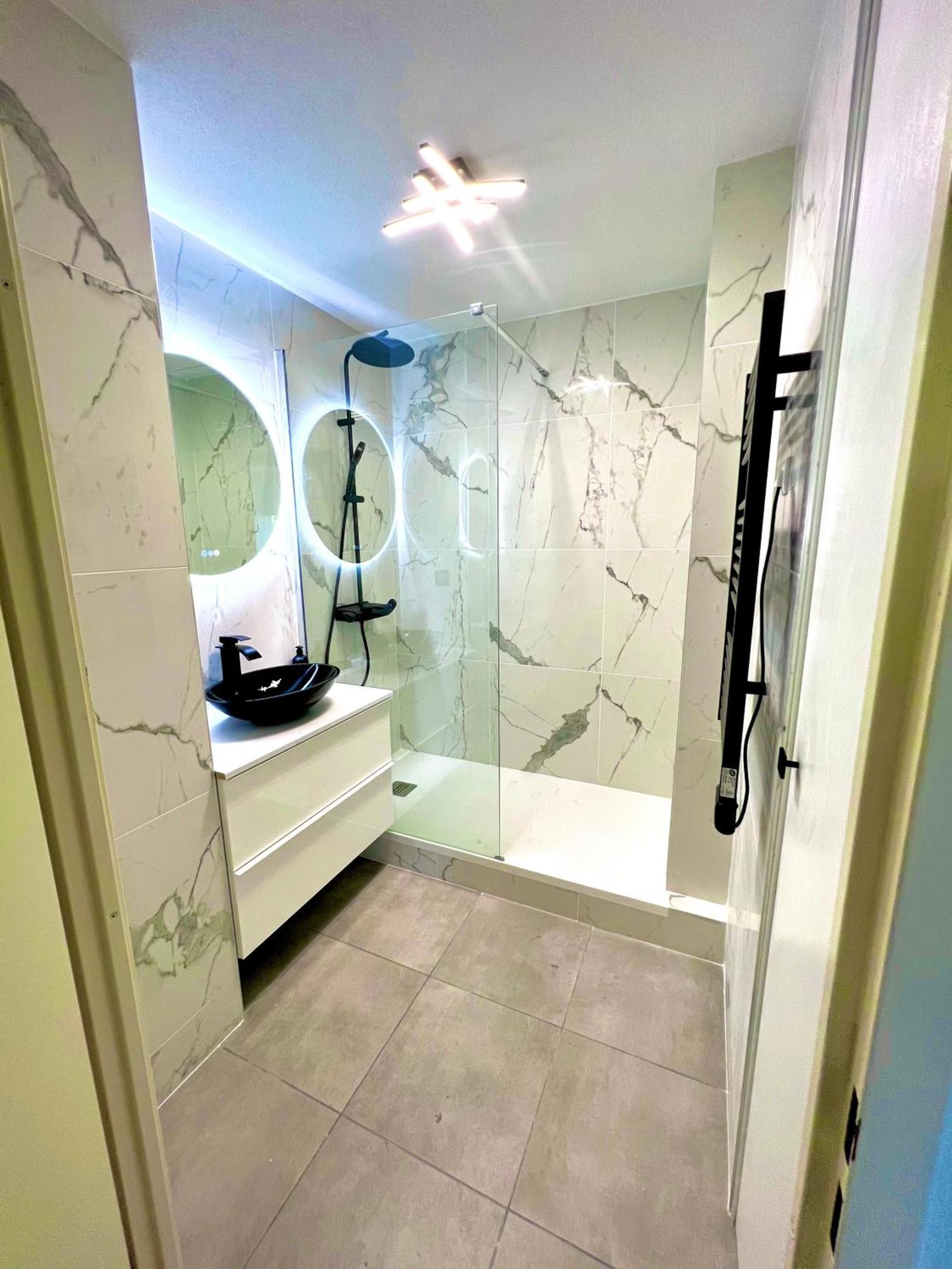 Superbe T2 Confort & Elegance Parking Prive & Piscine Apartment *