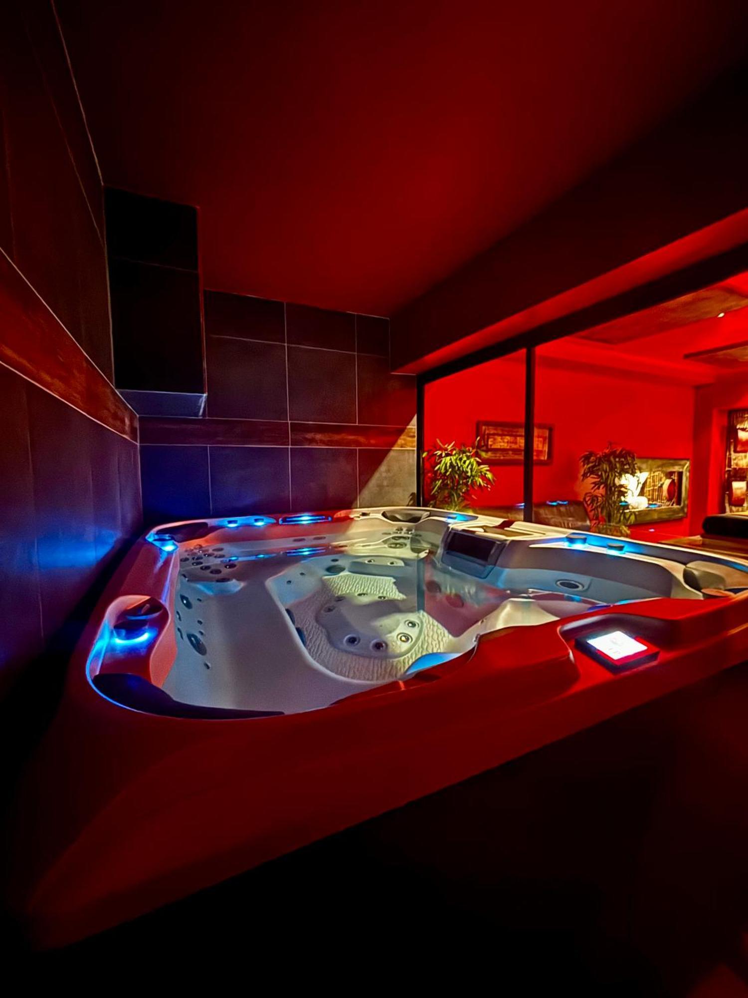 Evasion Duo Love hotel