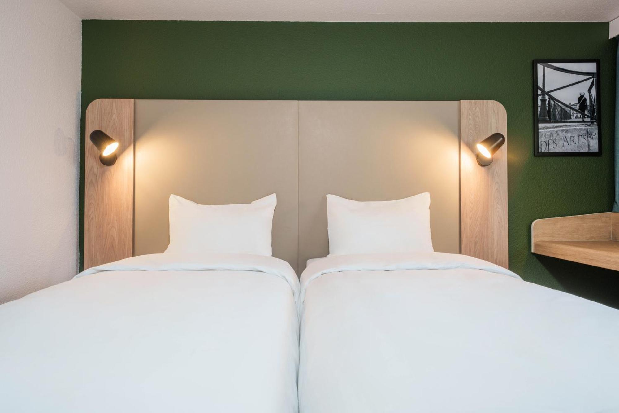 Campanile Saint Antoine Hotel 3*