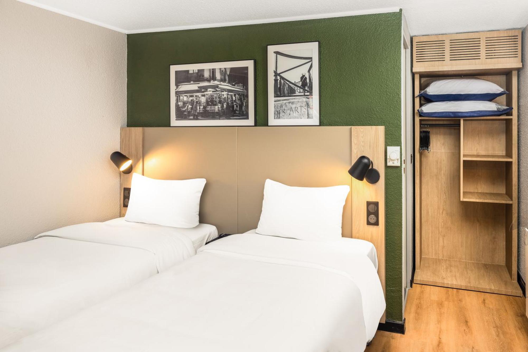 Campanile Saint Antoine 3*
