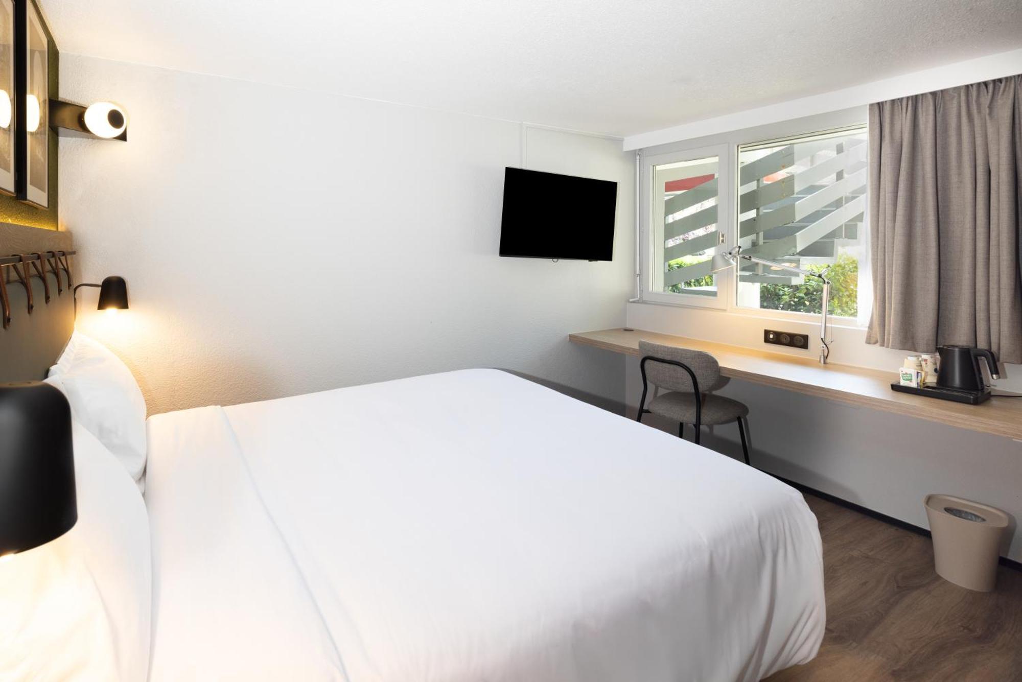 Hotel Campanile Saint Antoine