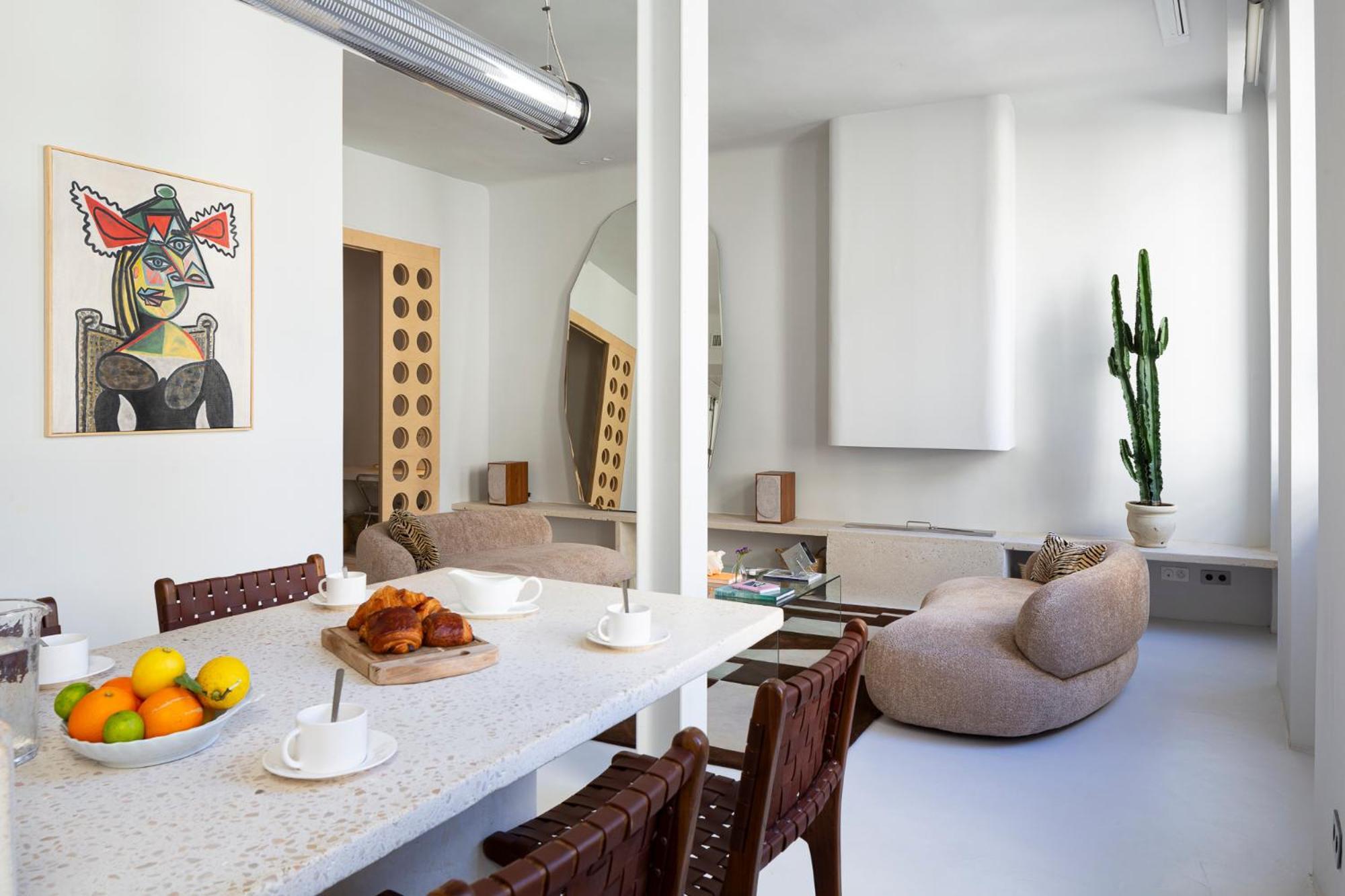 Superbe Loft Moderne En Plein Centre *
