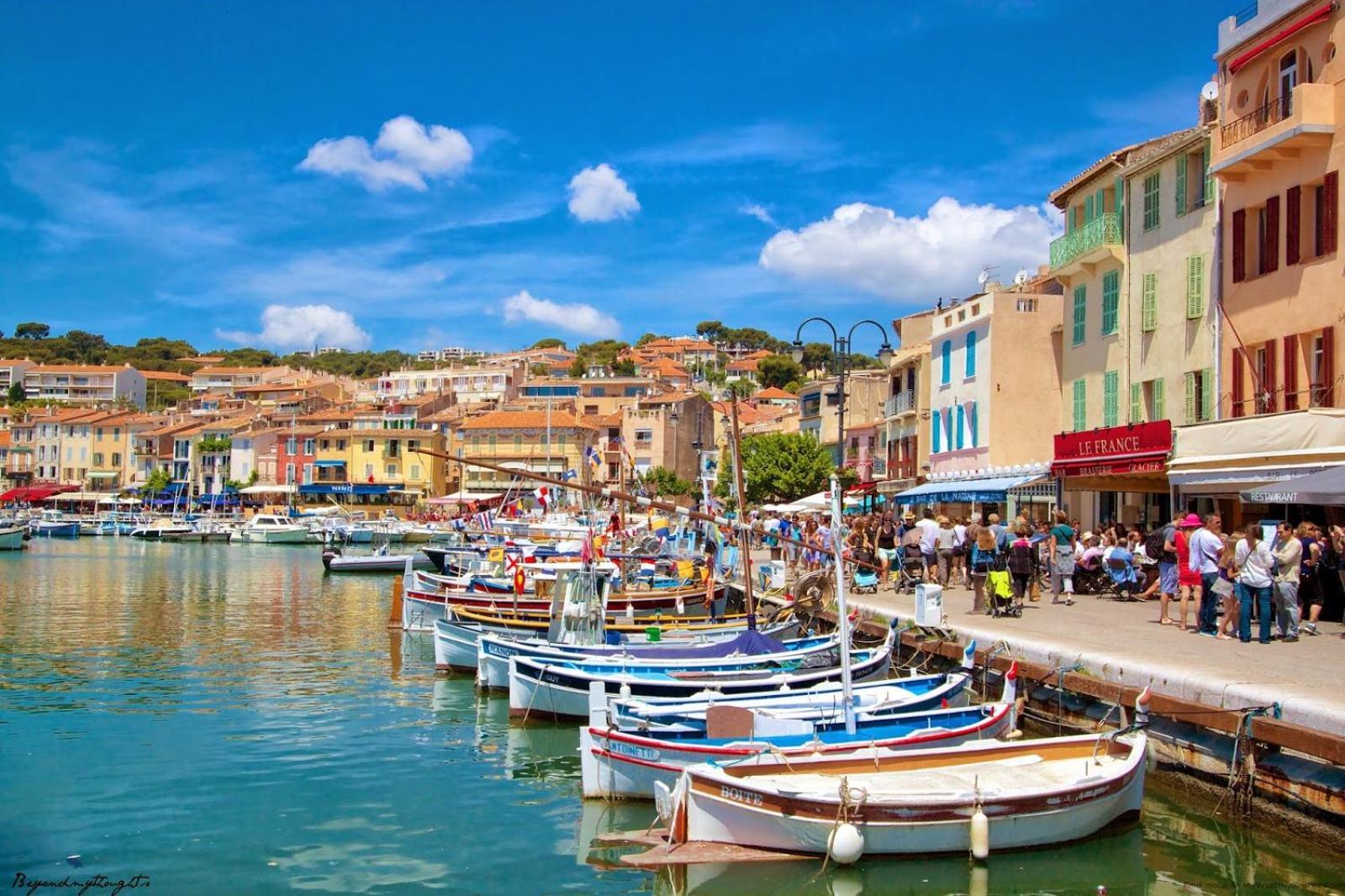 Maison Ensoleillee Au Milieu Des Pins Entre Et Cassis Villa