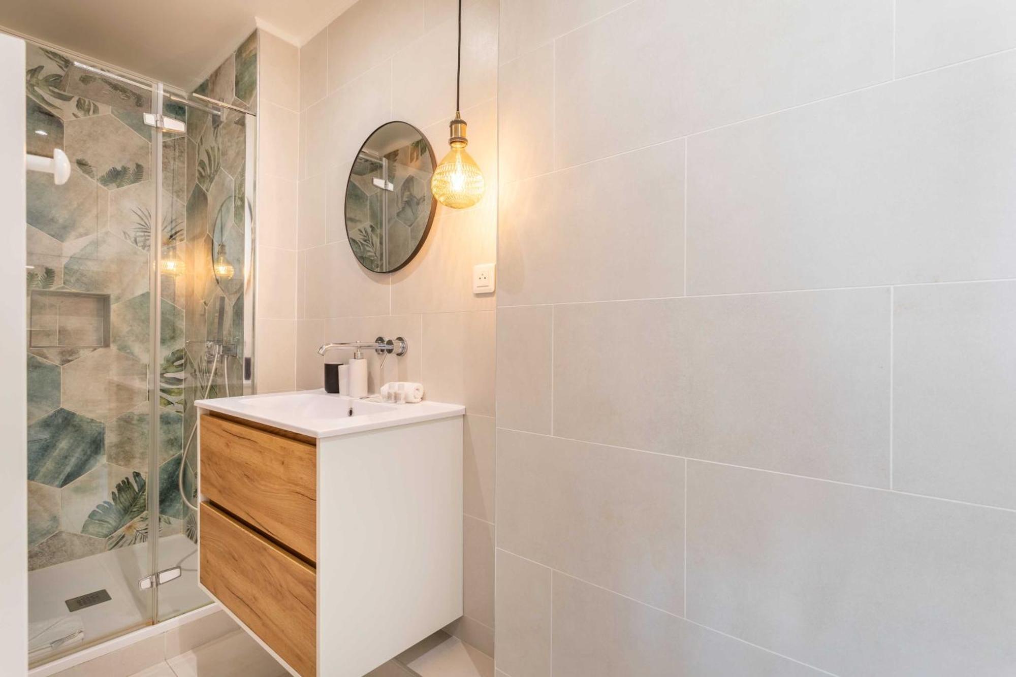 Charming Notre Dame Du Mont Apartment *