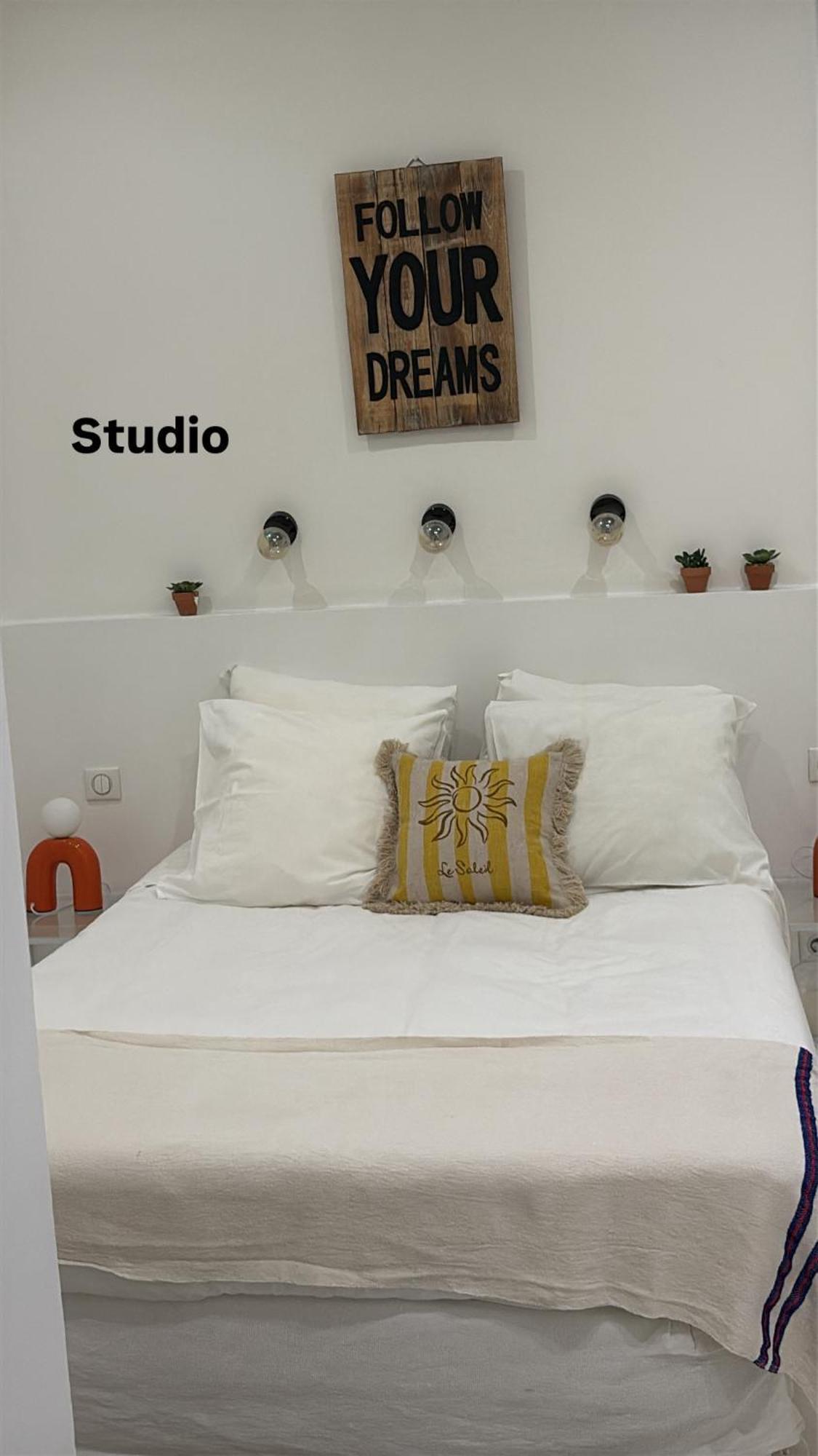 Sainte Appartement Marseilles