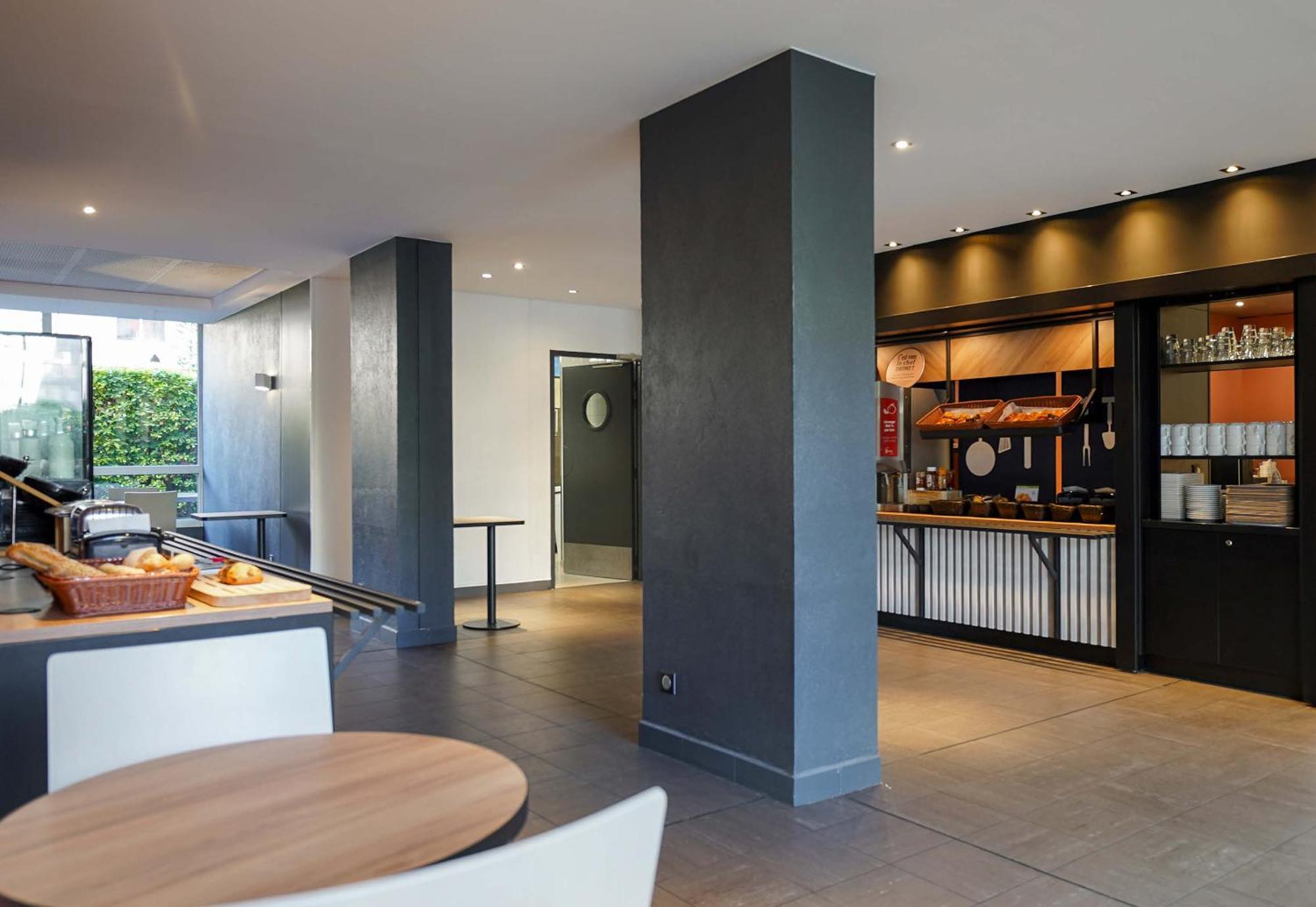 Hotel Prado Parc Des Expositions Marseilles