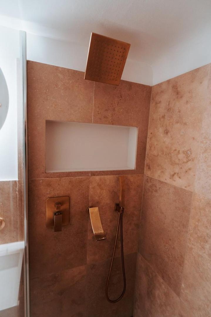 & Balneo Week-end Apartment Marseilles