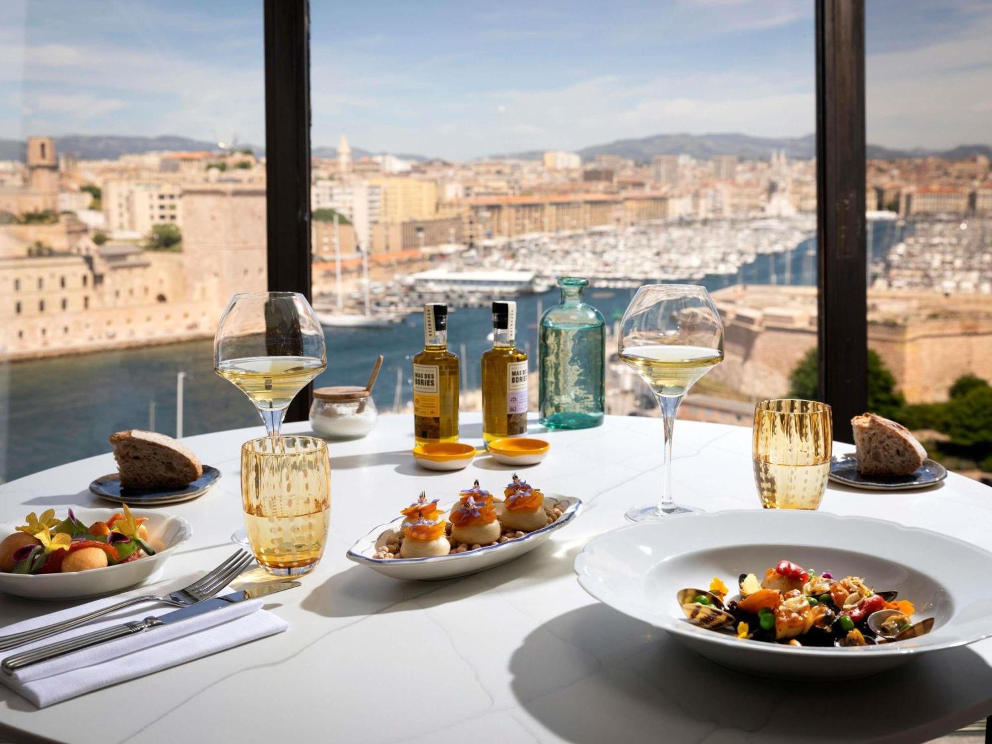 Sofitel Vieux-port 5* Marseilles