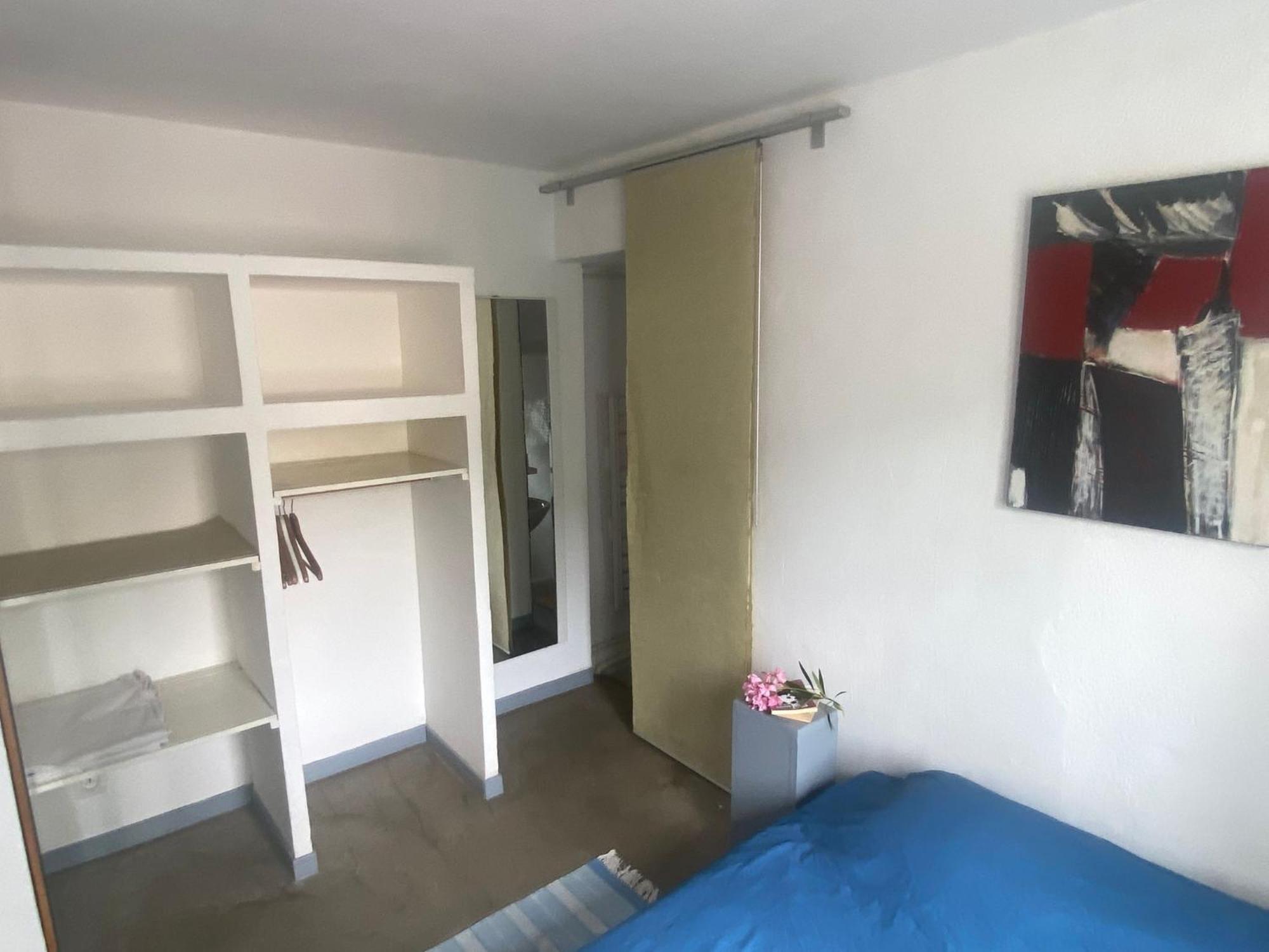 La Porte Bleue Apartment