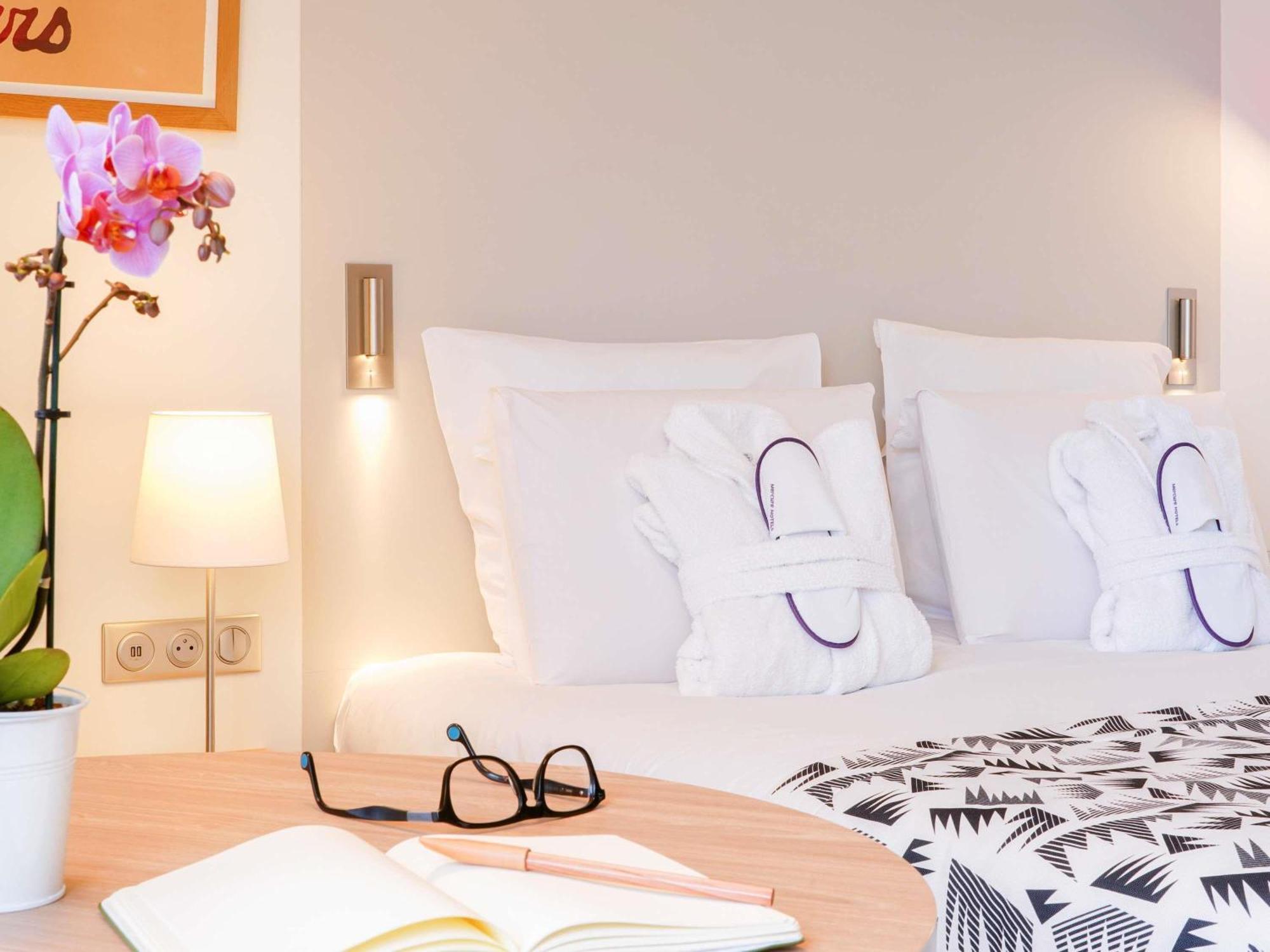 Hotel Mercure Centre Prado Velodrome 4*