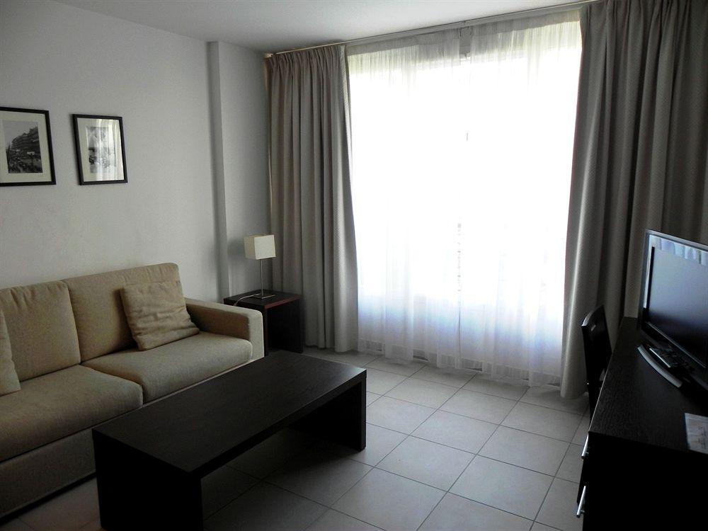 Khách sạn Services Calypso Calanques 3*