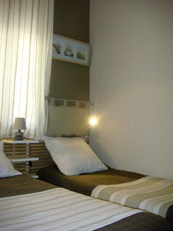 Hotel De L'ariana 3*