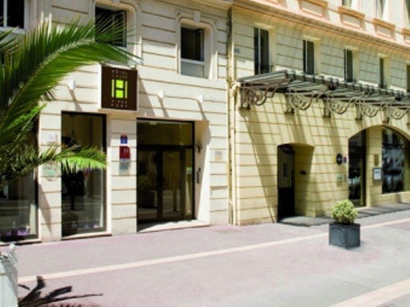 Carre Vieux Port 3*