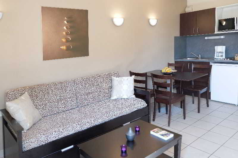 Residhotel Le Grand Prado 3* Marseilles