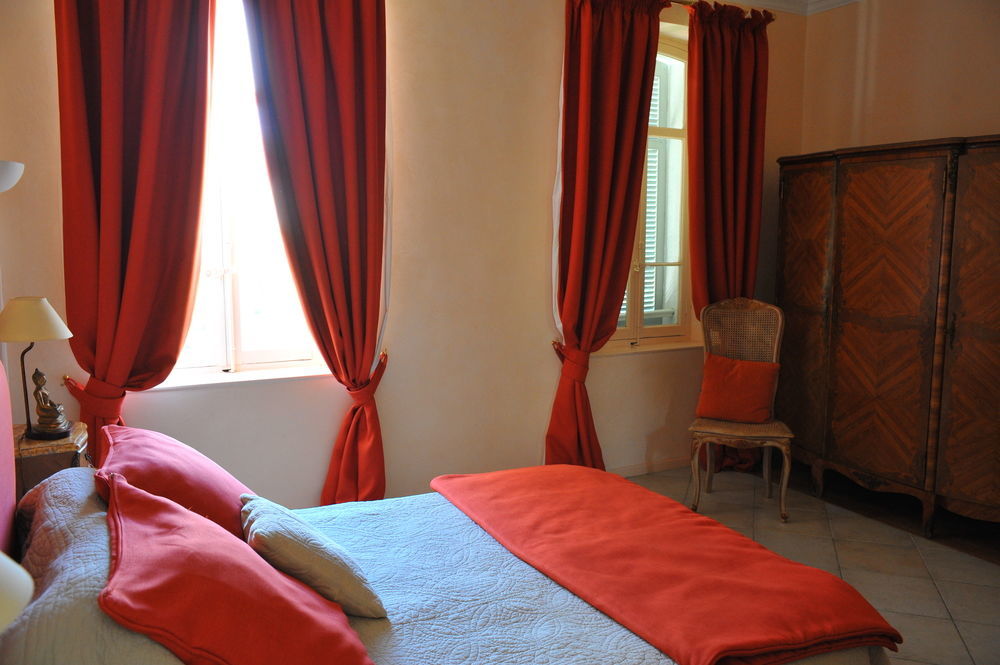 Valflor D'hotes Et 3* Marseille