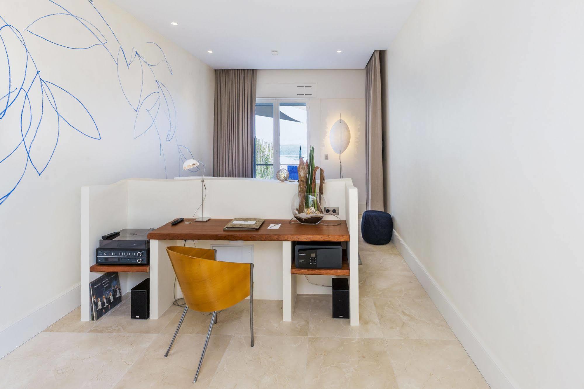 Khách sạn Le Petit - Passedat 5*