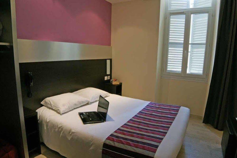 Terminus Saint-charles Hotel 3*