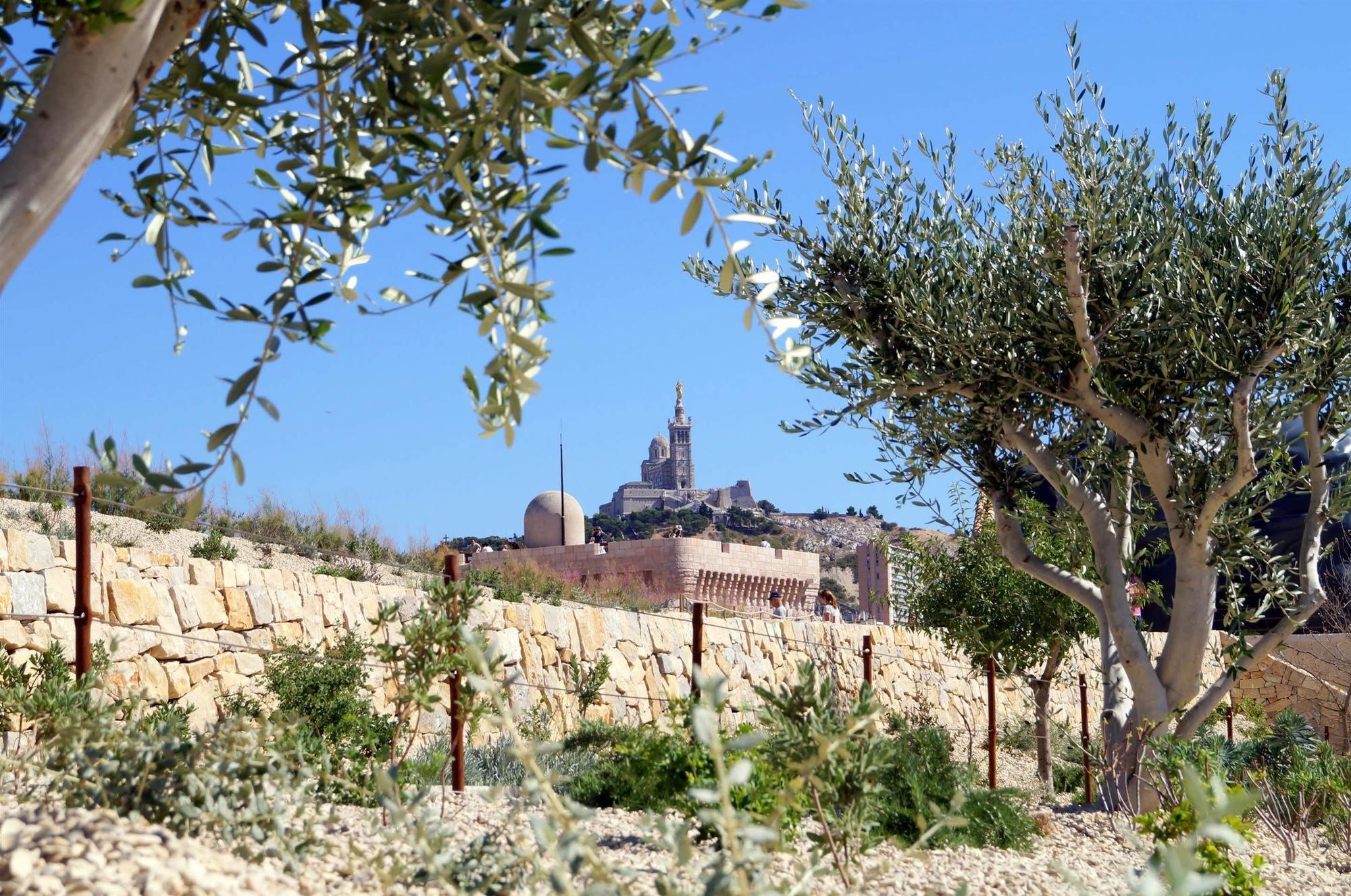 M Marseille