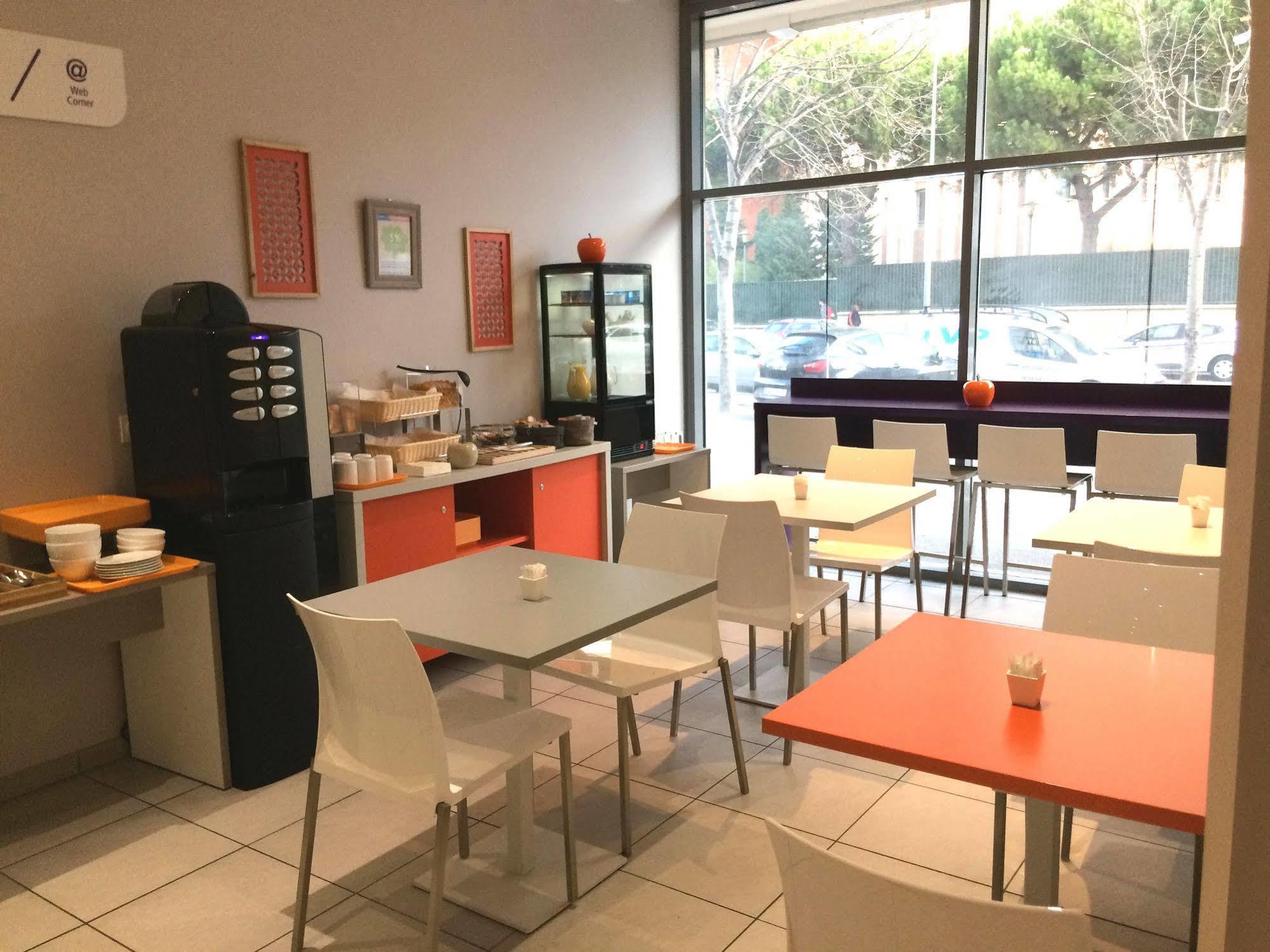 Apartahotel Montempo Centre Euromed Marsella