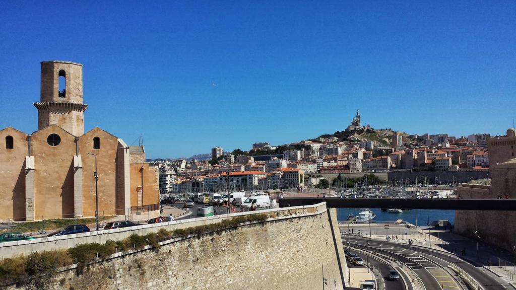 Carre Vieux Port Marseille