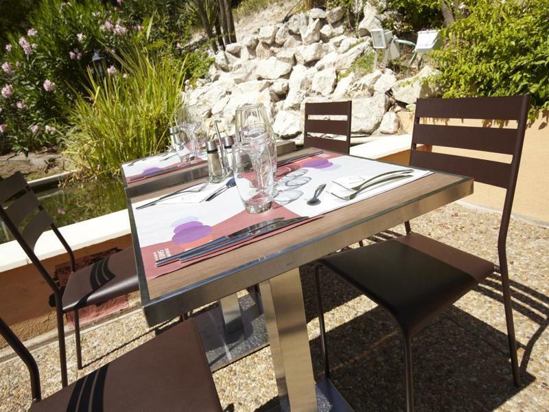 Campanile Saint Antoine 3*